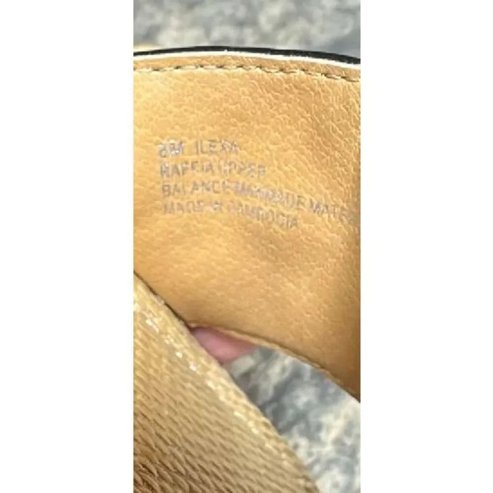 Dolce Vita Ilexa Cream & Black Slip On Sandal Size 8